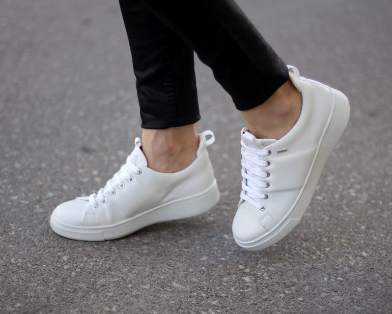 white-sneakers-geox-amphibiox-review-1