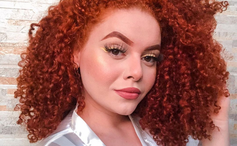 40 looks with red curly hair that are pure power