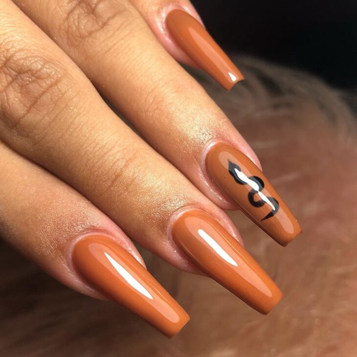brown nails 42